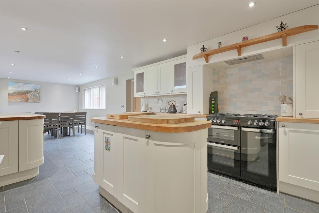 Kitchen-Family Room