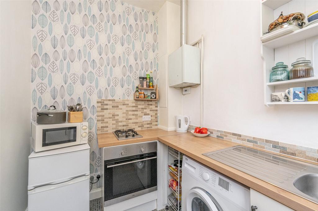 Kitchen Alt