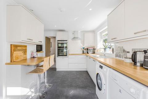 4 Elm Drive, Garsington, Oxford, OX44 9AG