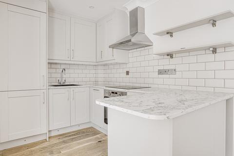 2 bedroom flat for sale, The Hub, Harberson Road, Balham, London