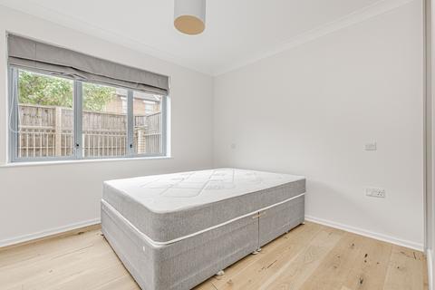 2 bedroom flat for sale, The Hub, Harberson Road, Balham, London