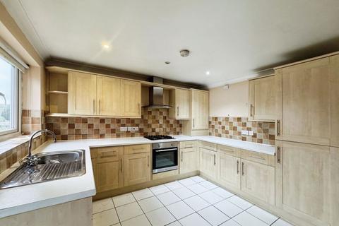 2 bedroom flat for sale, Drayton Road, Borehamwood