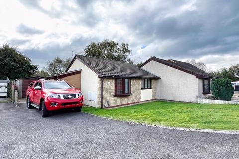12 Bay View Gardens, Skewen, Neath, SA10 6NJ