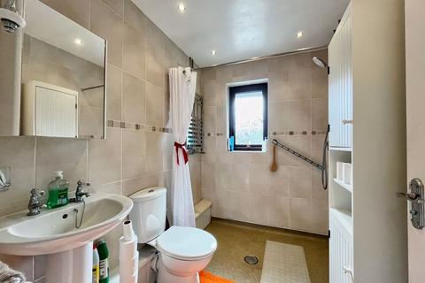 12 Bay View Gardens, Skewen, Neath, SA10 6NJ