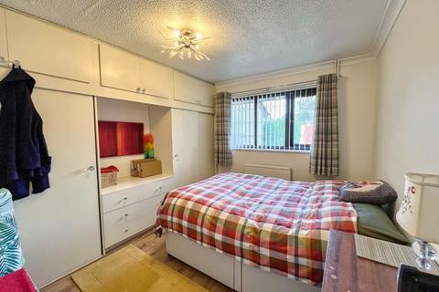 12 Bay View Gardens, Skewen, Neath, SA10 6NJ
