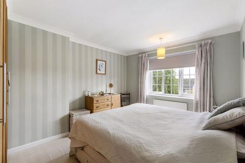 3 Cheviot Close, Tonbridge, TN9 1NH