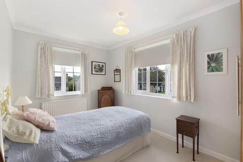 3 Cheviot Close, Tonbridge, TN9 1NH