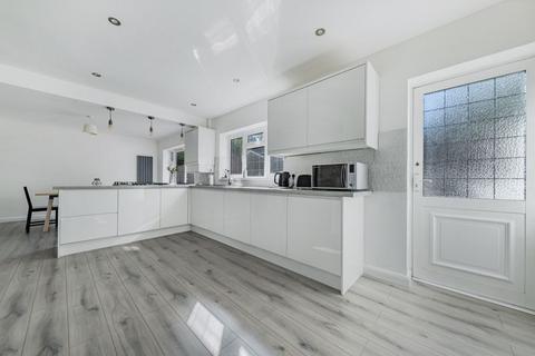 4 bedroom detached house for sale, Monterey Close, Bexley