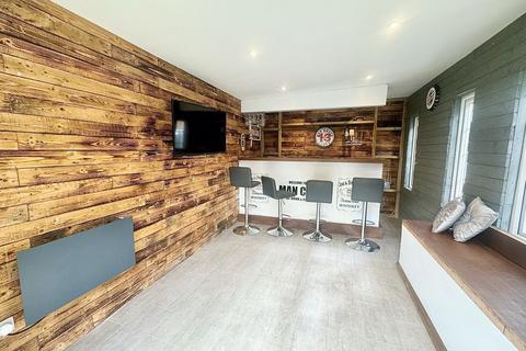 1 Berkeley Court, Scartho Top, Grimsby, DN33 3TB
