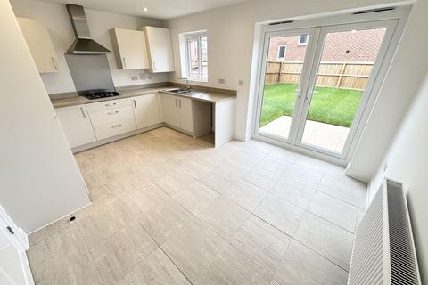 3 bedroom semi-detached house to rent, Bluebelle Drive, 'The Oaks', Rossmore