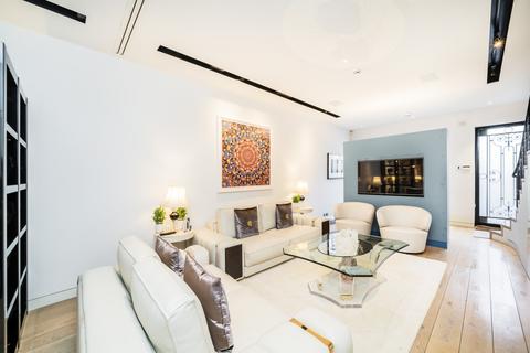 4 bedroom mews for sale, Balfour Mews, Mayfair