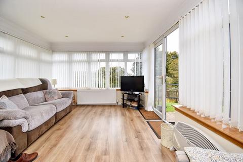 37 Barr Farm Road, Kilsyth, Glasgow, G65 0DD
