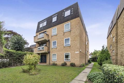 2 bedroom flat for sale, David House, Station Road, Sidcup, DA15 7DD