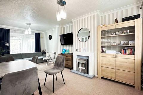 73 Attlee Drive, Dartford, DA1 5DN