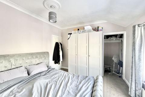 111 Willow Road, Dartford, DA1 2QG