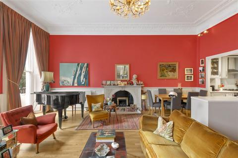 Flat 2, 4 Southwell Gardens, London, SW7 4SB