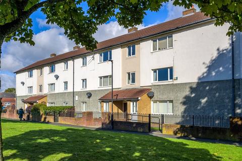 2 bedroom apartment for sale, West Farm Avenue, Long Benton, Newcastle Upon Tyne, Tyne and Wear, NE12