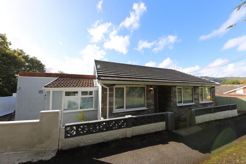 Cwmgwrach, Neath SA11 3 bed detached bungalow for sale £324,995