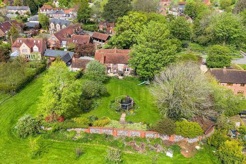 4 bedroom detached house for sale, Lewknor, Watlington, Oxfordshire, OX49