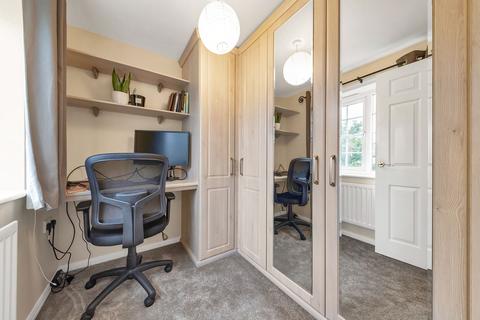 11 Barrow Lane, Lower Cambourne, Cambridge, CB23 6GY