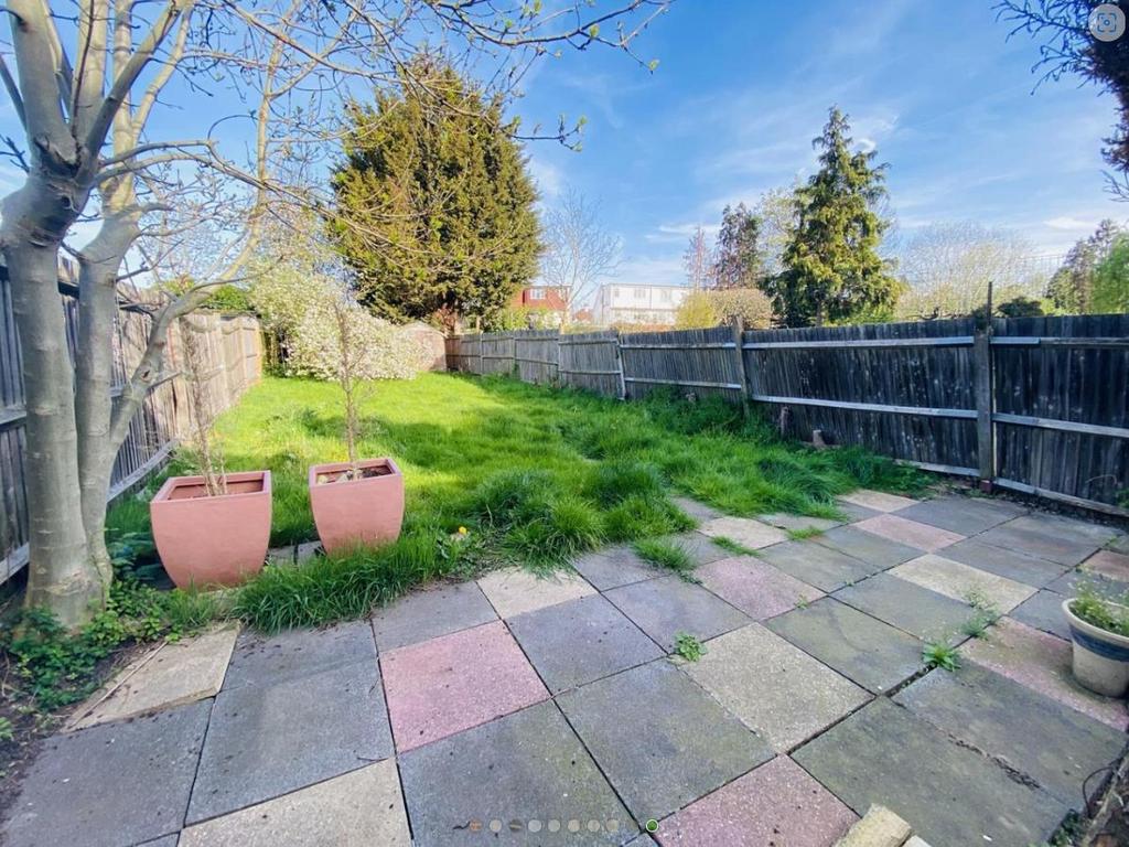 Davidson Frost-Wellings, DFW, Farm Road, Edgware,
