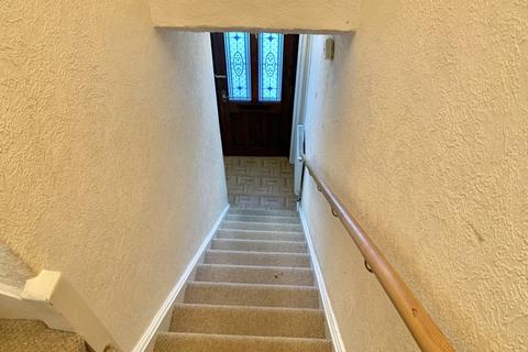 35 Wallace Road, Neath, SA11 1YH