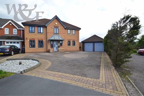 3 bedroom detached house for sale, Crowberry Close, Walsall WS8