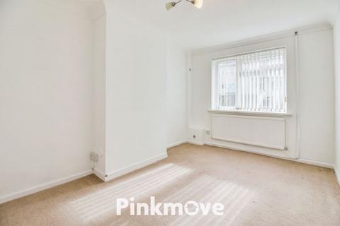 49 Festival Crescent, New Inn, Pontypool, NP4 0NB