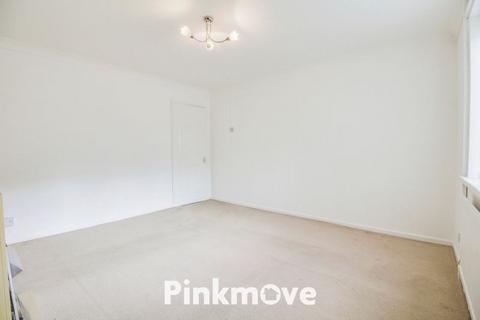 49 Festival Crescent, New Inn, Pontypool, NP4 0NB
