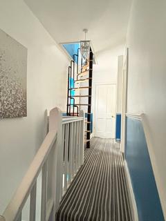 9 Brookfield Road, Hucclecote, Gloucester, GL3 3HA