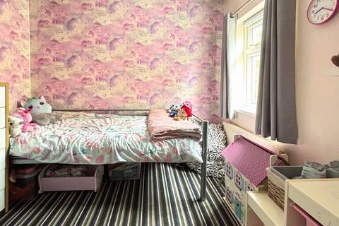 9 Brookfield Road, Hucclecote, Gloucester, GL3 3HA
