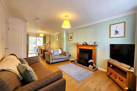 16 Trinity Road, Abbeymead, Gloucester, GL4 5GB