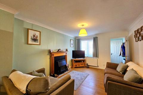 16 Trinity Road, Abbeymead, Gloucester, GL4 5GB