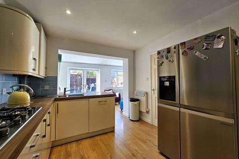 16 Trinity Road, Abbeymead, Gloucester, GL4 5GB