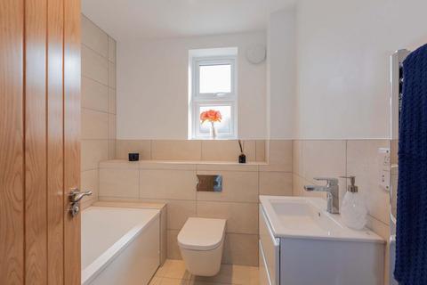 4 bedroom terraced house for sale, Cobblers Close, Farnham Royal SL2