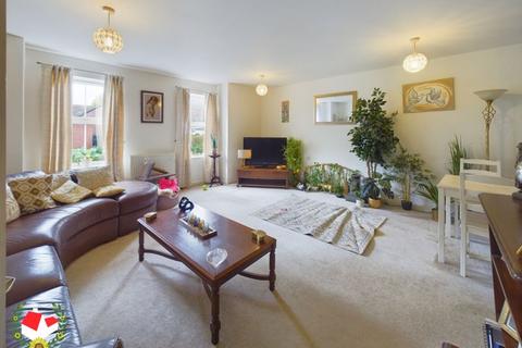 2 bedroom apartment for sale, Snetterton Heath, Kingsway, Gloucester