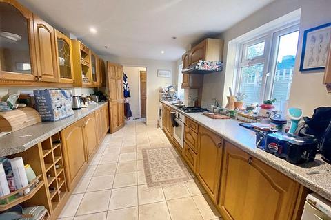 3 bedroom terraced house for sale, Swindon Road, Cheltenham GL51