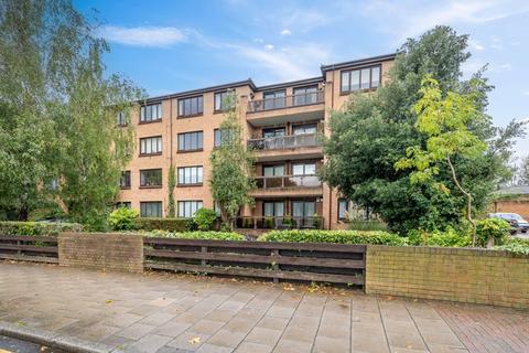 1 bedroom flat for sale, Widmore Road, Bromley