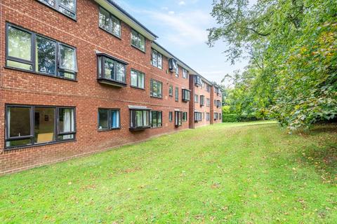 57 Whitehaven Close, Bromley, BR2 0YA