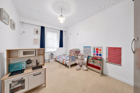 57 Whitehaven Close, Bromley, BR2 0YA