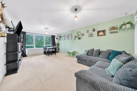 57 Whitehaven Close, Bromley, BR2 0YA