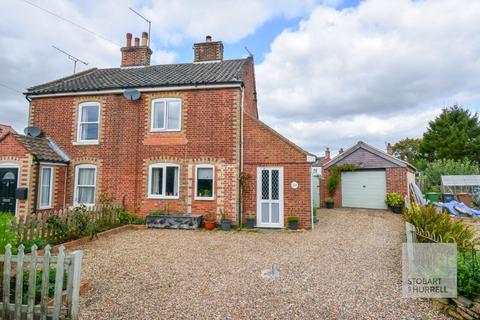 3 bedroom semi-detached house for sale, Aylsham Road, North Walsham NR28