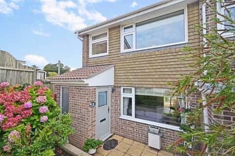 8 Trevithick Close, Truro, TR1 1RZ