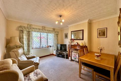 3 bedroom semi-detached bungalow for sale, Welford Road, Kingsthorpe, Northampton NN2