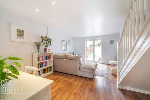17 Bancroft Chase, Hornchurch, RM12 4DP