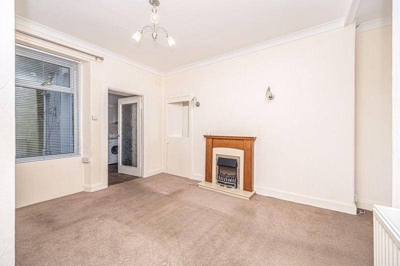 Balfour Street, Kirkcaldy 2 bed flat for sale £79,950