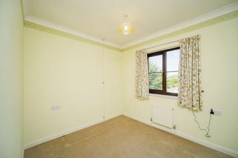 2 bedroom retirement property for sale, Goldsmith Way, Crowthorne RG45