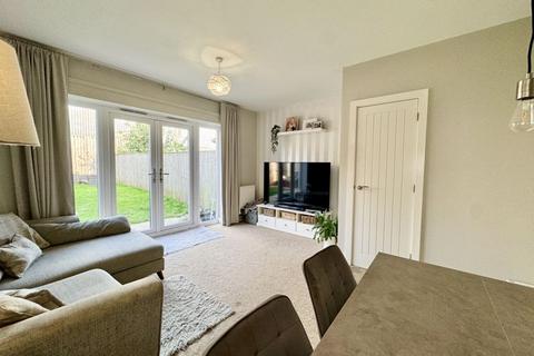 2 Appletree Close, Coalville, LE67 3QD
