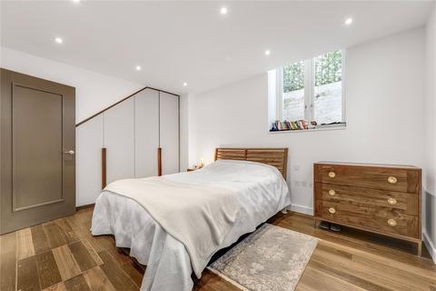 1 bedroom apartment for sale, Cuthbert Street, London W2