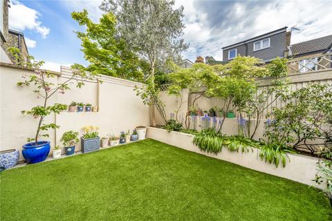 4 bedroom terraced house for sale, Hiley Road, London NW10